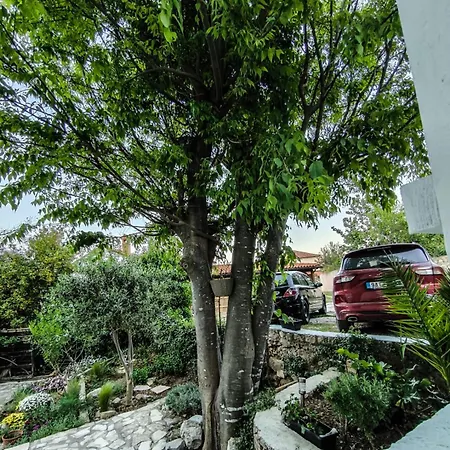 Centrum _ Pro 2 Osoby Appartement Nerezine